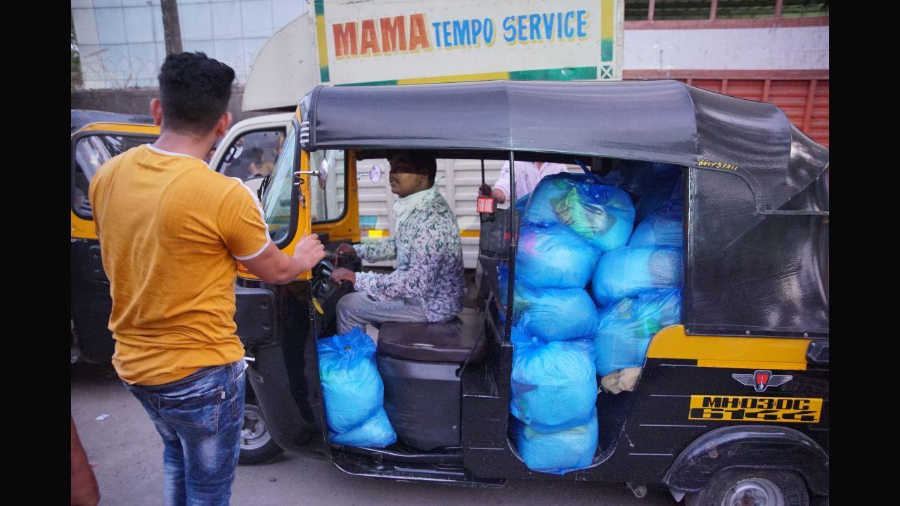 This Mumbai crowdfunding initiative is helping feed Covid-hit residents in Govandi